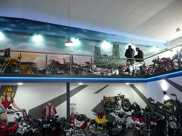 Mopedmuseum Neumühl_1.jpg