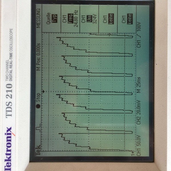 Drehzahlsignal bei Motordrehzahl ca 1500rpm,<br />unterer Leerlauf