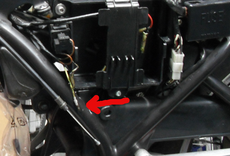 4L1-Batt.JPG