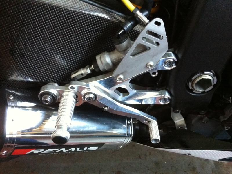 Fussrastenanlage R6-Cup