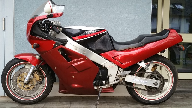FZR1000 2LA 55000km.jpg