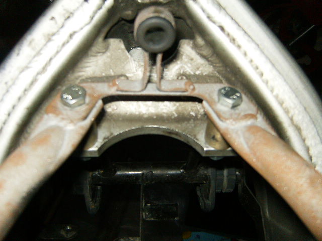 TZR-Rahmen_350er Motor2 005.jpg