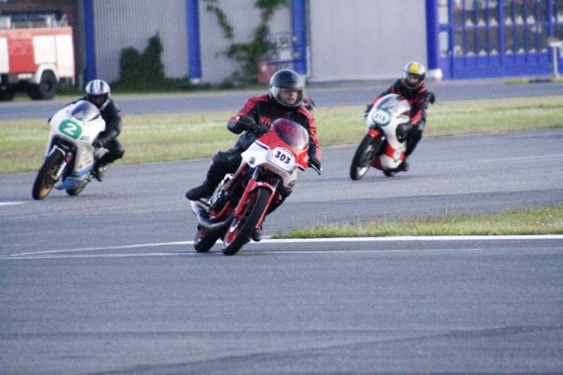 2 x RD 350 / 1 x TR2B