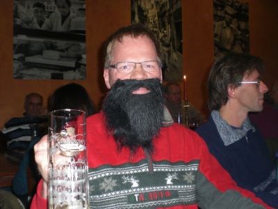 Erhöhrer Bartwuchs
