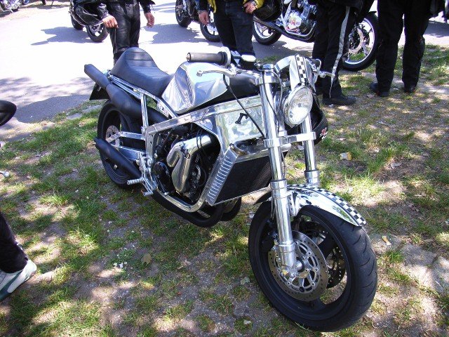 rg500_01.jpg