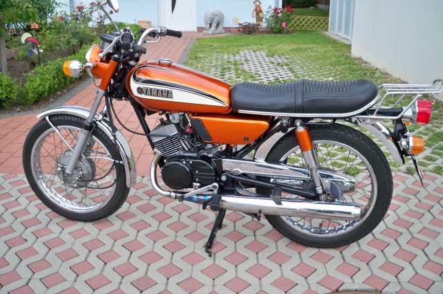 75er RD 125 AS3.jpg