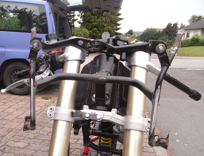 TZR_Cockpit_Rahmen_angepasst (2).jpg