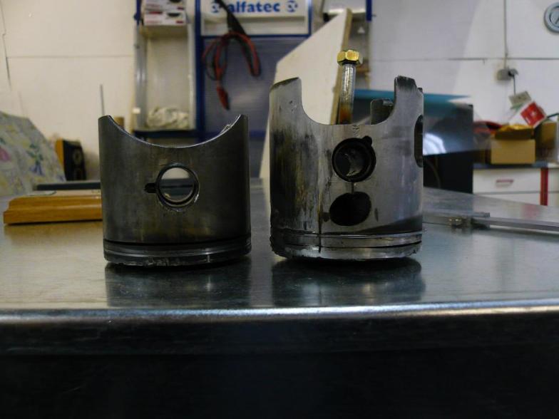 Malossi 65mm links, RD-YPVS rechts
