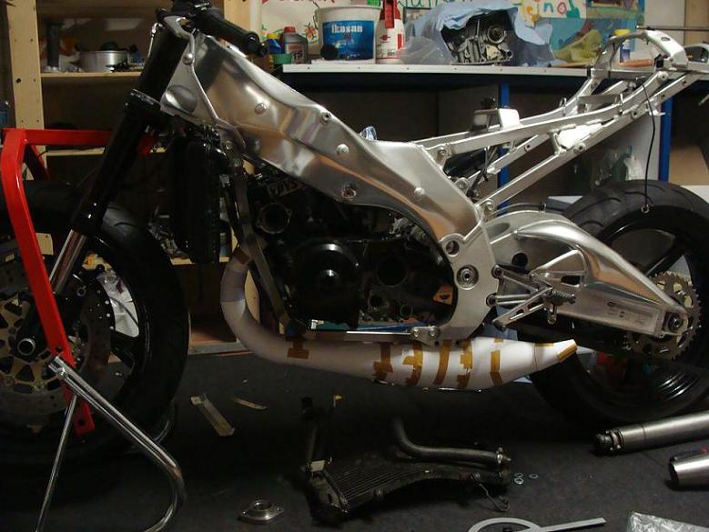 Auspuff RS 350 2.jpg
