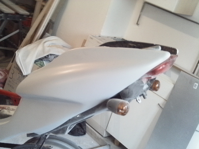 Linke Seite hinten