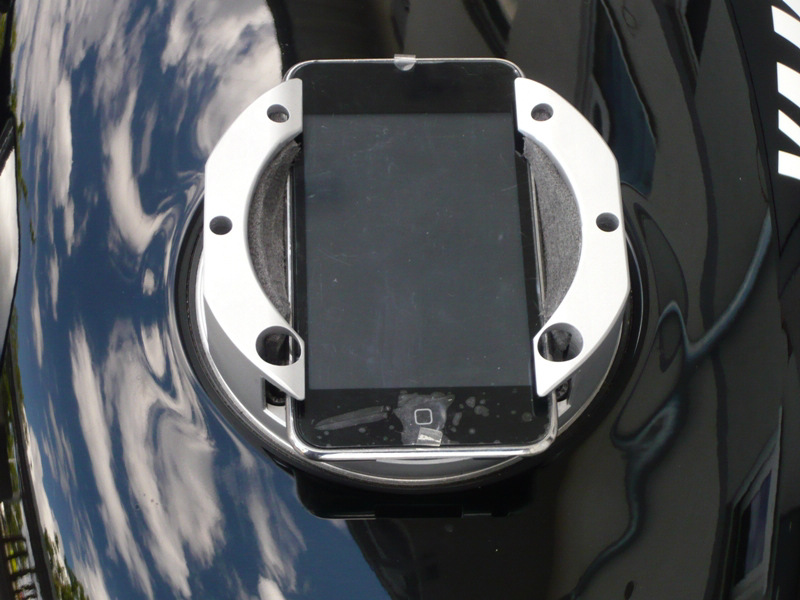 I-Pod Halterung.JPG