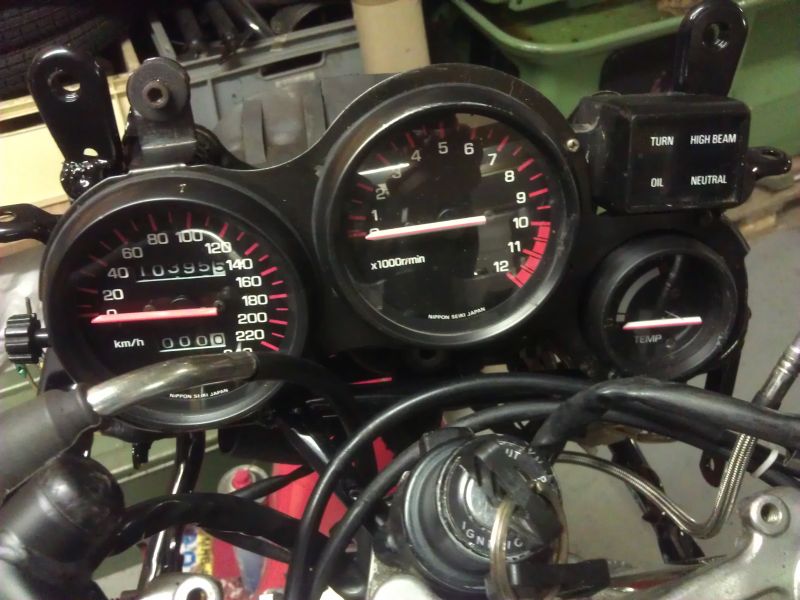 RD500-Cockpit-fertig.jpg